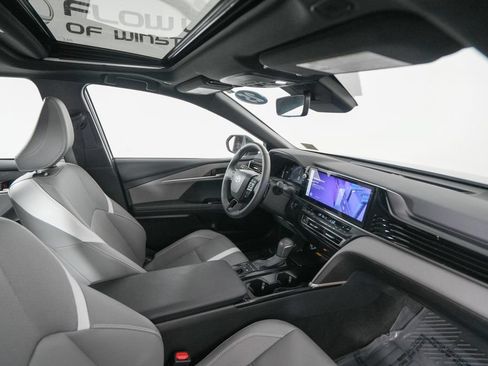 Used 2025 Toyota Camry SE w/ Multimedia Upgrade Package FWD image 20
