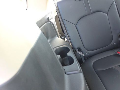 Used 2024 Honda Pilot EX-L image 52