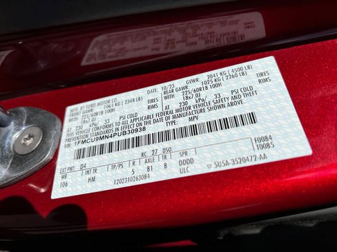 Used 2023 Ford Escape ST-Line w/ Tech Pack #1 image 17