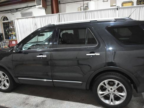 Used 2014 Ford Explorer Limited AWD/4WD image 32