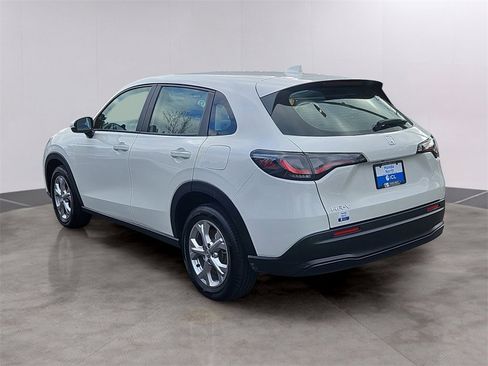 Certified 2024 Honda HR-V LX image 6