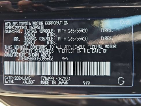 Certified 2026 Toyota 4Runner Limited AWD/4WD image 26