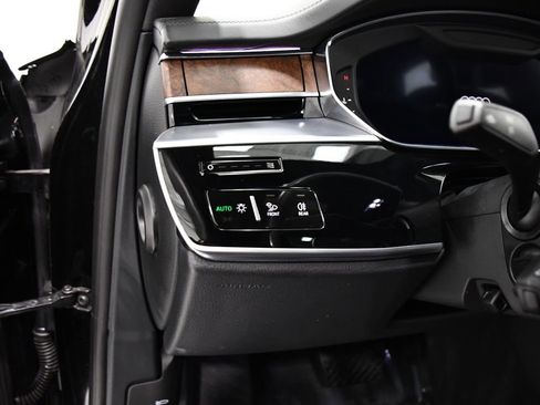 Used 2023 Audi A8 L 3.0T w/ Luxury Package image 11