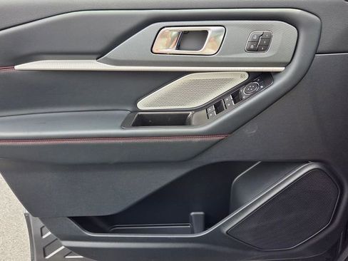 New 2026 Ford Explorer ST image 27