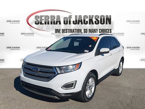 Used 2015 Ford Edge SEL w/ Equipment Group 201A image 4