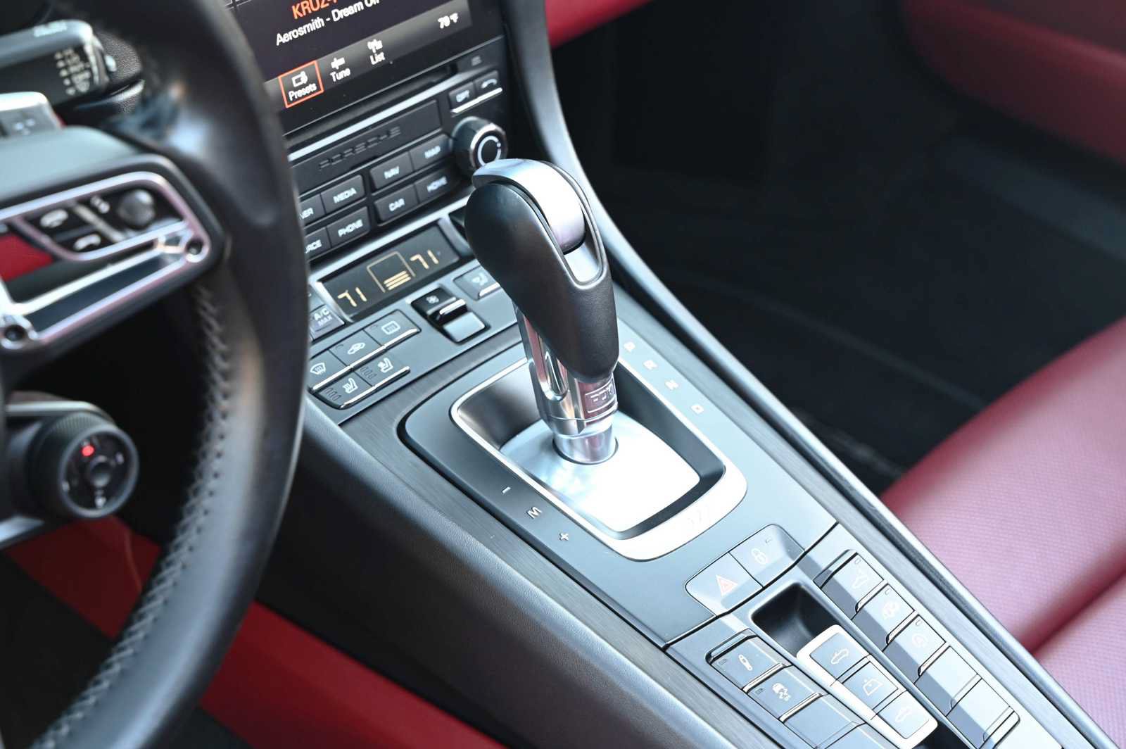 Used 2018 Porsche 911 Carrera 4 GTS AWD/4WD image 22