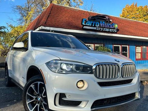 Used 2017 BMW X5 xDrive35i w/ Premium Package Enhanced AWD/4WD image 2