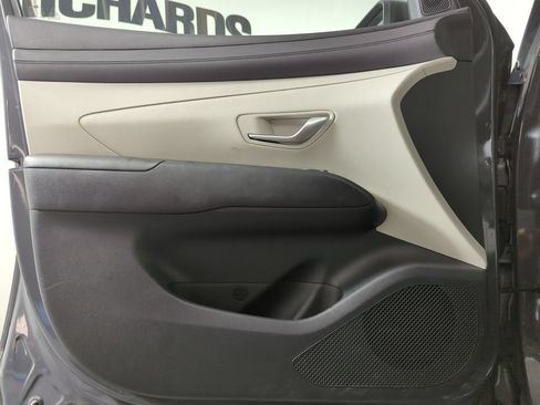 Used 2025 Hyundai Tucson SEL FWD image 8