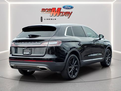 Used 2023 Lincoln Nautilus Reserve w/ Monochromatic Package AWD/4WD image 4