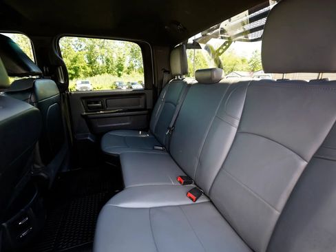Used 2024 RAM 2500 Tradesman w/ Snow Chief Group AWD/4WD image 23