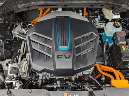 Used 2022 Kia Niro EX FWD image 28