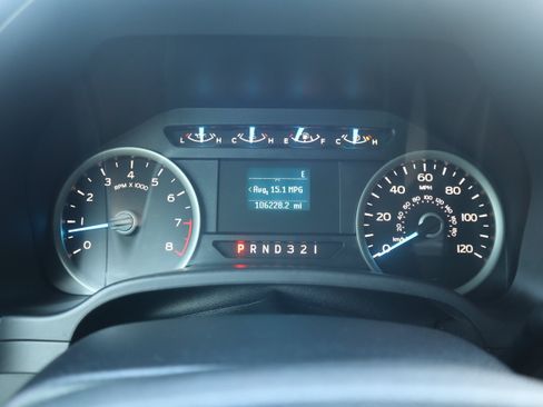 Used 2017 Ford F150 XLT AWD/4WD image 17