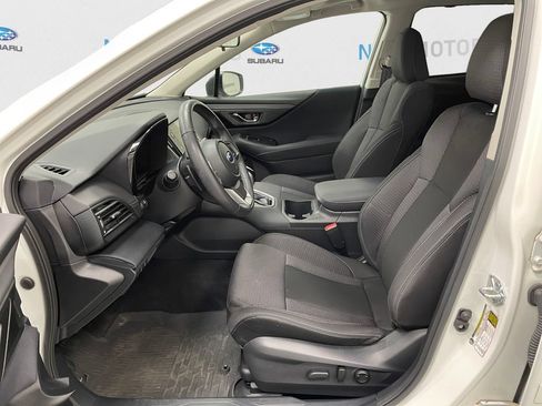 Certified 2025 Subaru Outback Premium AWD/4WD image 7