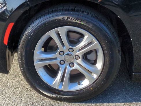Used 2023 Dodge Charger SXT RWD image 10