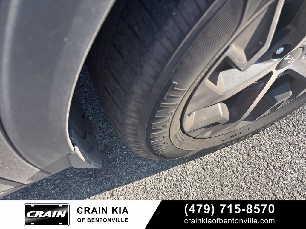 Used 2024 Kia Sportage EX FWD image 12