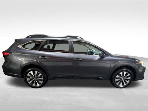 Used 2024 Subaru Outback Limited AWD/4WD image 4