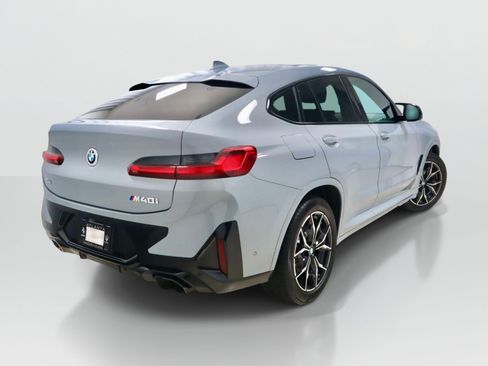 Used 2024 BMW X4 M40i AWD/4WD image 5