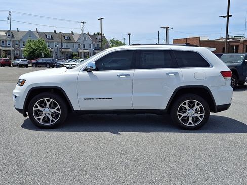 Used 2021 Jeep Grand Cherokee Limited w/ Premium Lighting Group AWD/4WD image 4