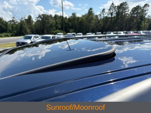 Used 2022 Nissan Armada SL RWD image 7