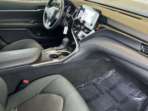 Used 2023 Toyota Camry LE image 16