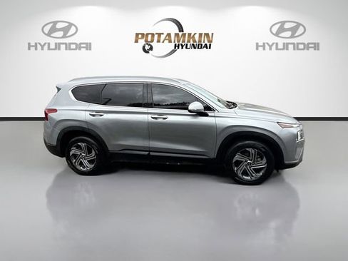 Used 2023 Hyundai Santa Fe SEL FWD image 4