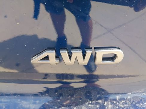 New 2026 Nissan Pathfinder SV image 6