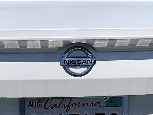 Used 2022 Nissan Altima 2.5 SL FWD image 30