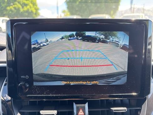 Used 2024 Toyota Corolla LE FWD image 22