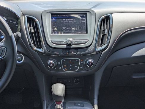 Used 2023 Chevrolet Equinox RS FWD image 20