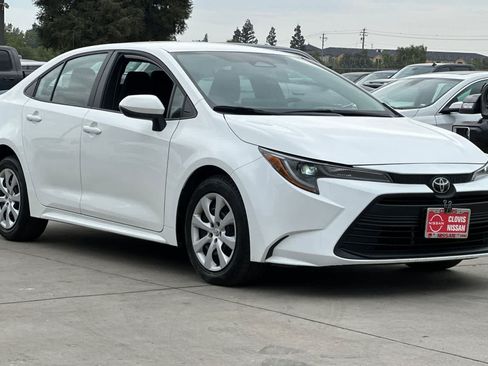 Used 2024 Toyota Corolla LE FWD image 10