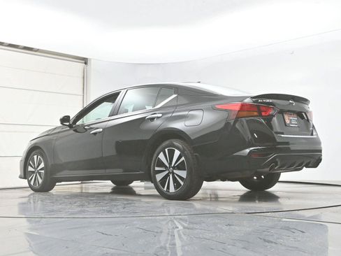 Used 2019 Nissan Altima 2.5 SL AWD/4WD image 26