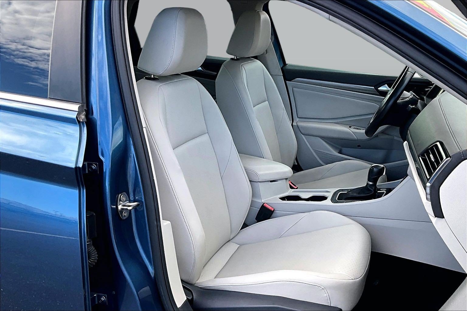 Used 2019 Volkswagen Jetta SEL FWD image 7