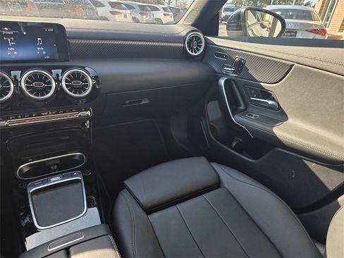 Certified 2025 Mercedes-Benz CLA 250 4MATIC image 13