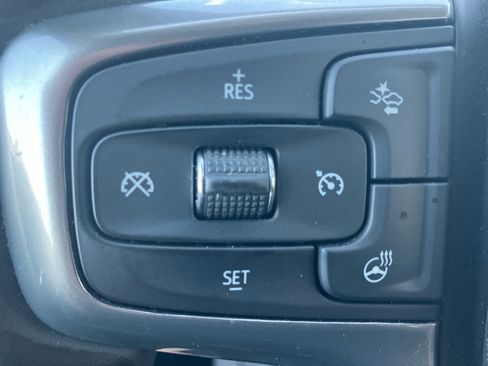 Used 2023 Chevrolet Silverado 1500 RST AWD/4WD image 19