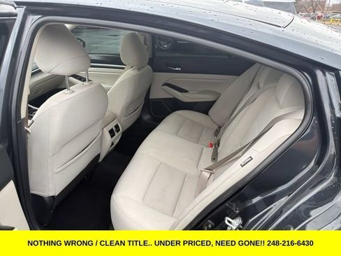Used 2020 Nissan Altima 2.5 SV AWD/4WD image 13