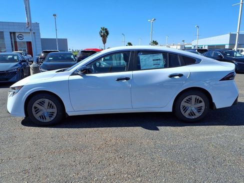New 2026 Nissan Sentra S w/ Floor Mat Package FWD image 4