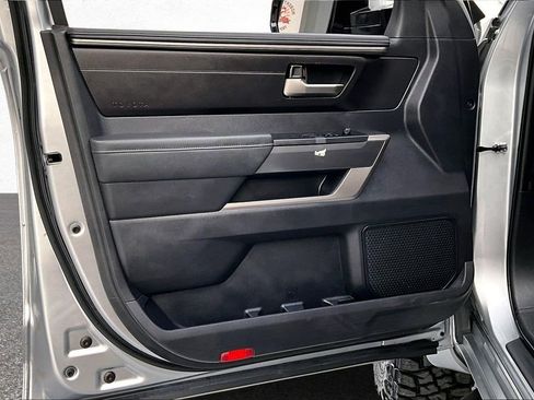 Used 2022 Toyota Tundra SR5 w/ TRD Off-Road Package image 21