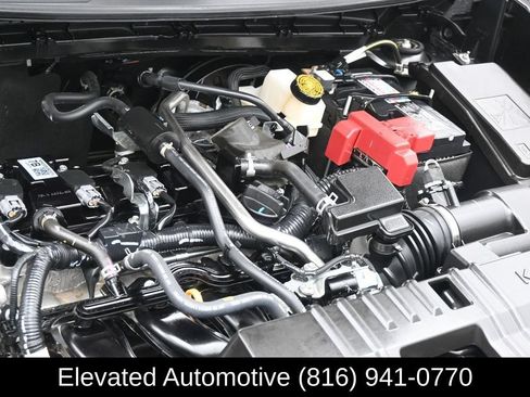 Used 2025 Nissan Kicks SR w/ Illumination Package AWD/4WD image 20