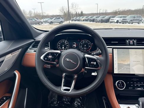New 2026 Jaguar F-PACE R-Dynamic S AWD/4WD image 19