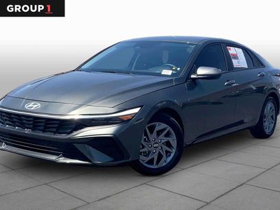 Used 2024 Hyundai Elantra SEL