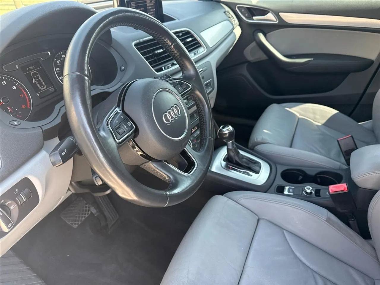 Used 2018 Audi Q3 2.0T Premium w/ Convenience Package FWD image 34