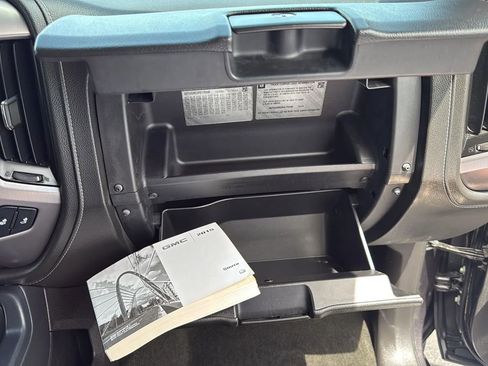 Used 2015 GMC Sierra 1500 SLE w/ All-Terrain Package image 23