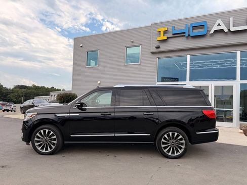 Used 2021 Lincoln Navigator L Reserve AWD/4WD image 9