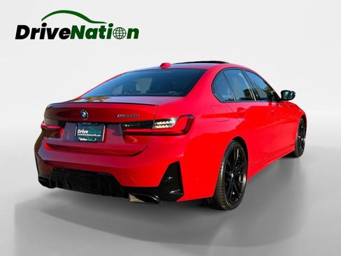 Used 2023 BMW M340i RWD image 5