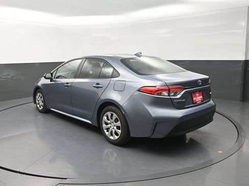 Used 2024 Toyota Corolla LE FWD image 6