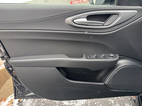 New 2025 Alfa Romeo Giulia image 12