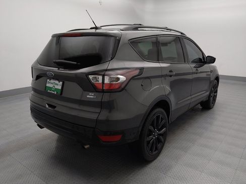 Used 2018 Ford Escape SE w/ SE Sport Appearance Package AWD/4WD image 9