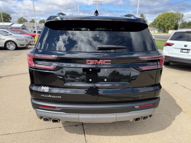 Used 2025 GMC Acadia Elevation FWD image 5