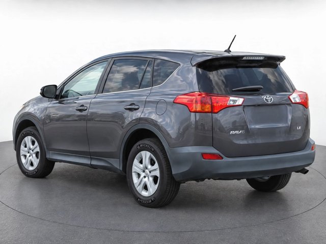 Used 2015 Toyota RAV4 LE FWD image 5
