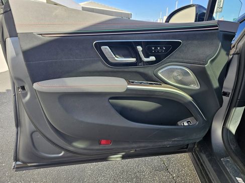 Used 2023 Mercedes-Benz EQS AMG 4MATIC image 11